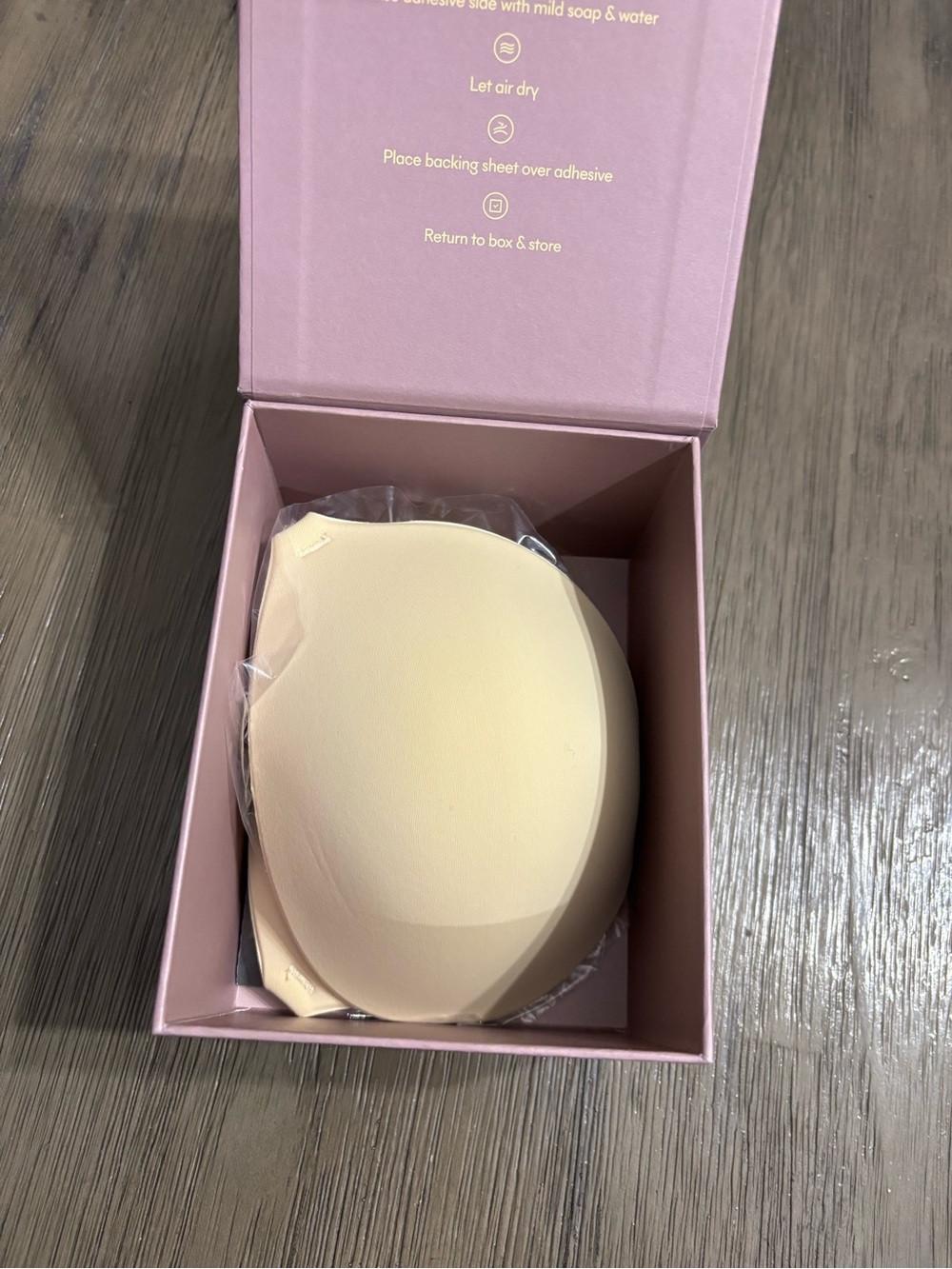 NOOD Push-Up Luxe Adhesive Bra Size D Nude New in Box